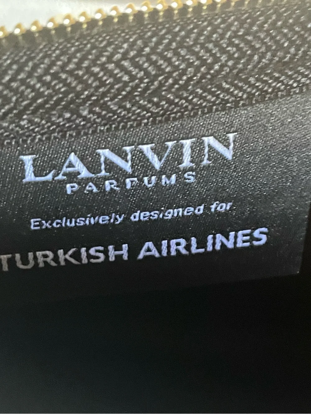 “Lavin” Black Pouch